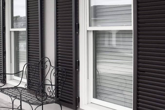 Aluminum Shutters for Des Moines Ranch Homes